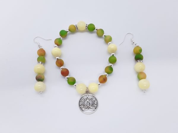 Yellow Jade and Quartzite